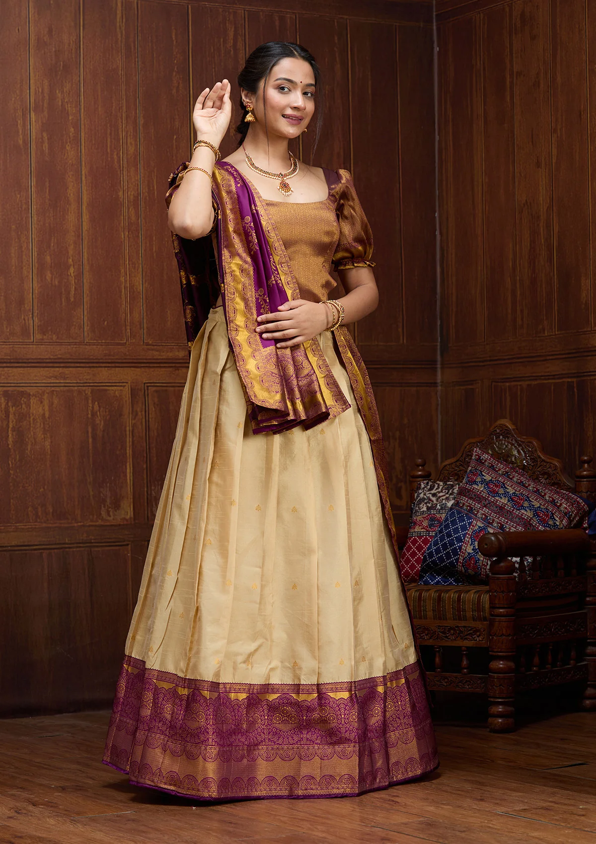 Banarasi Semi-Stitched Lehenga - Image 4