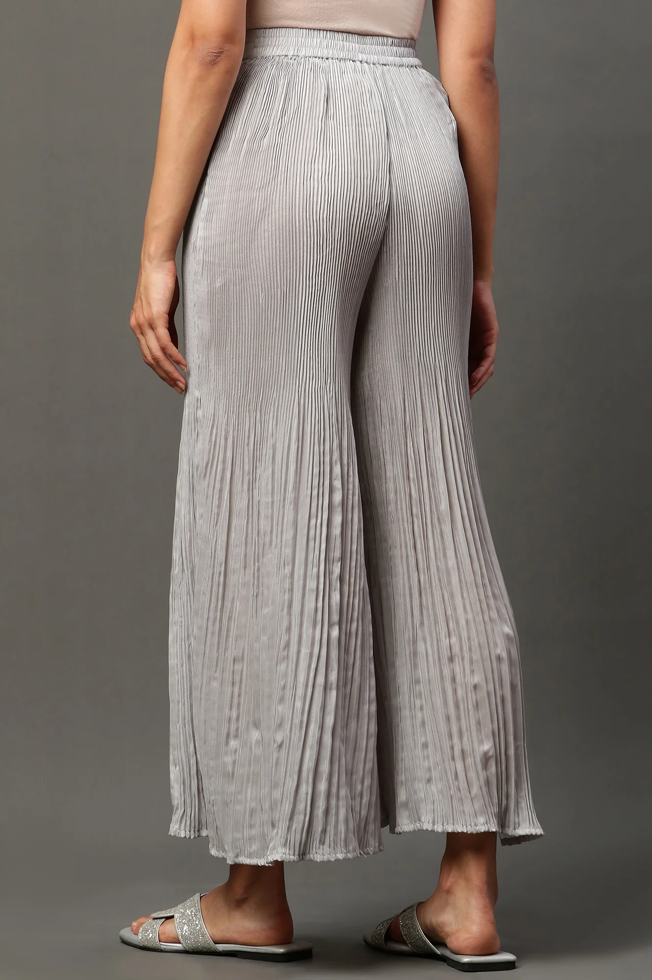 Silver Solid Flared Woven Sharara With Pleats - Image 3