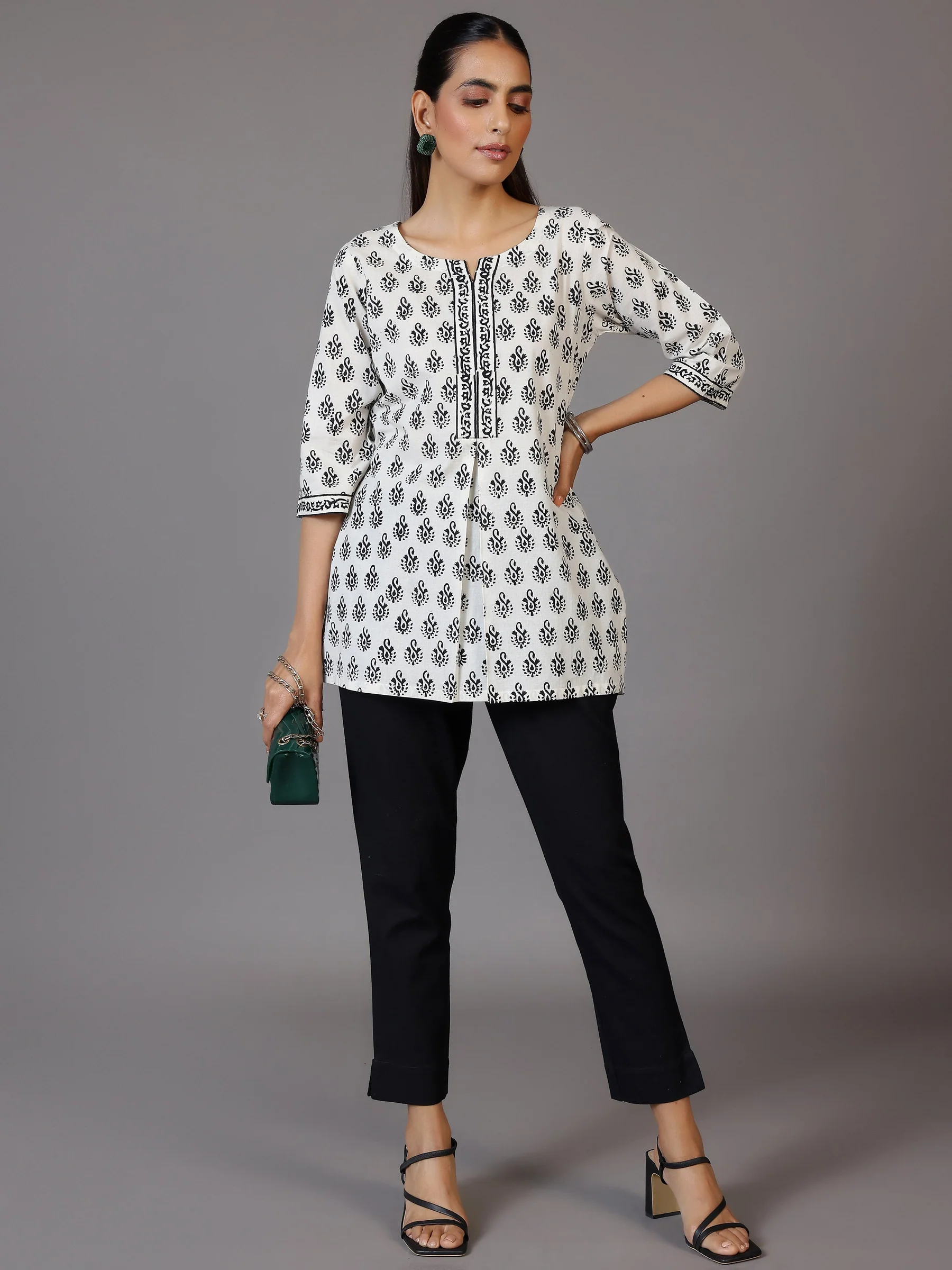 White Printed Cotton Straight Kurti - Image 6
