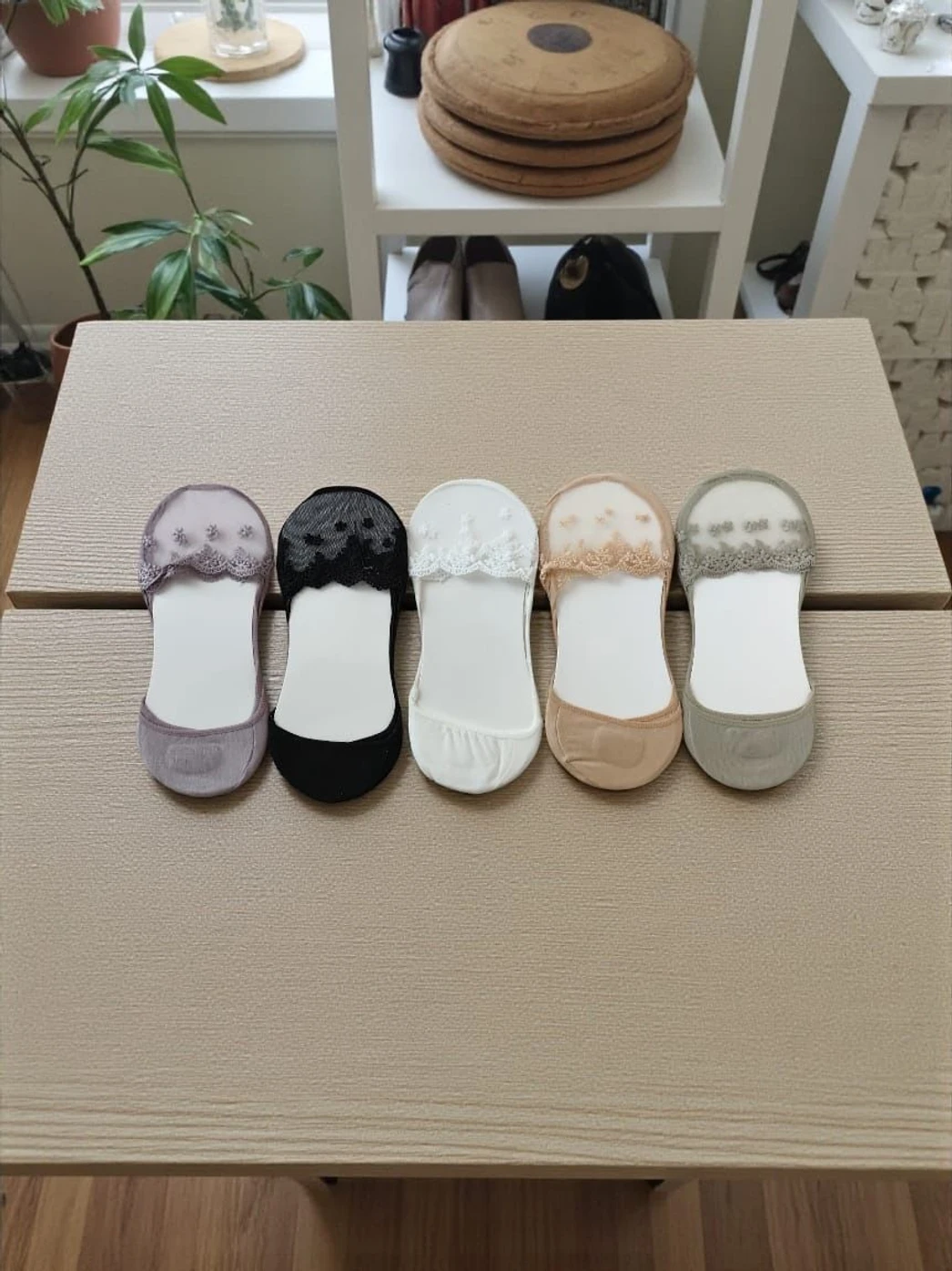 Women Embroidered Peds/Footie/No-Show - Image 2